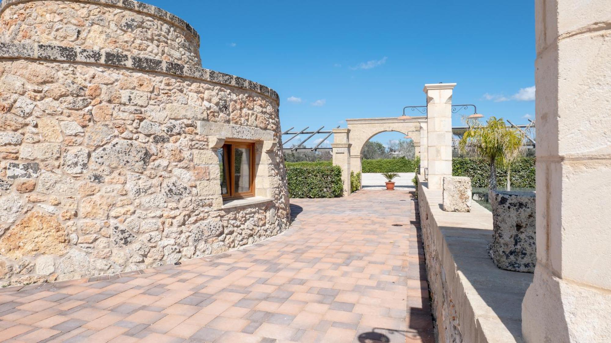 Borgo Specchia Natural Resort ภายนอก รูปภาพ